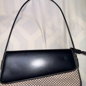 Elegant Black, light tan Women's vitange Handbag